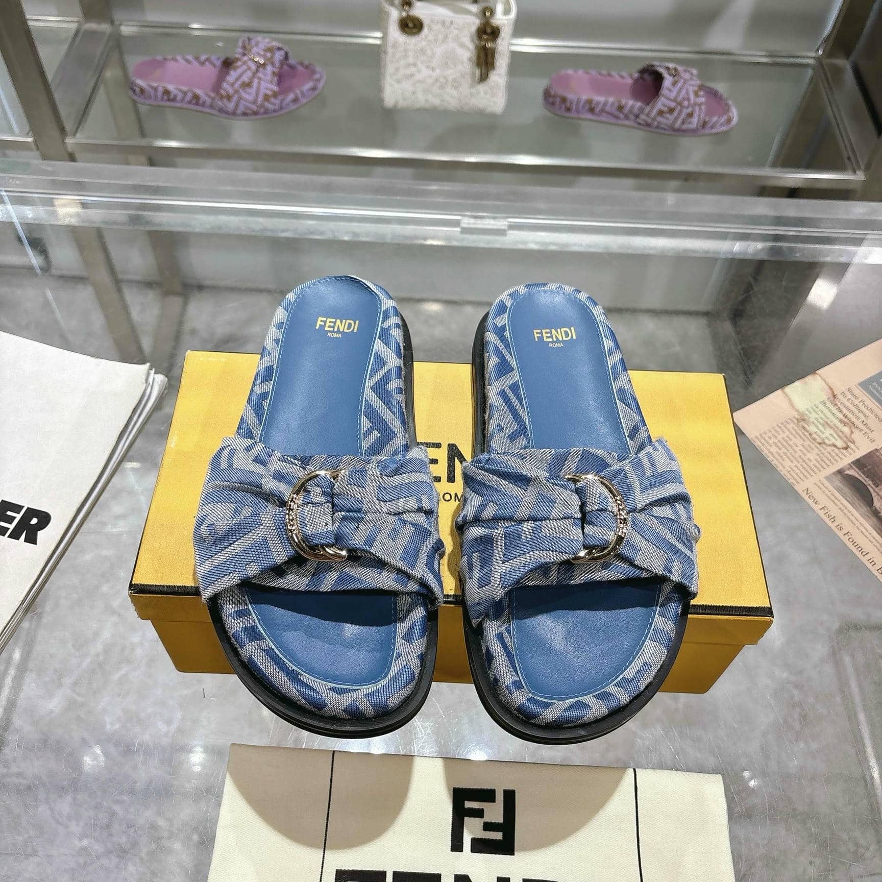 Fendi Slipper-104